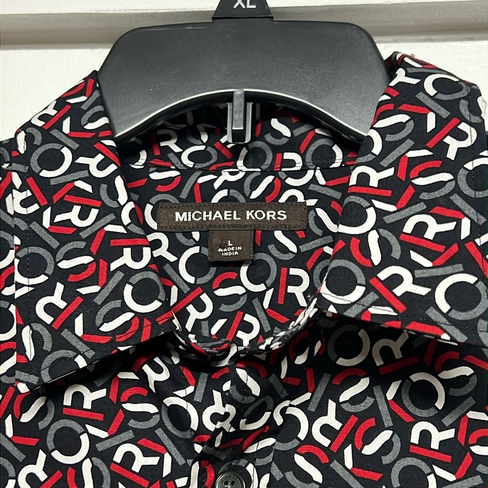 NWT. Michael Kors Men’s Button Down Shirt size L
